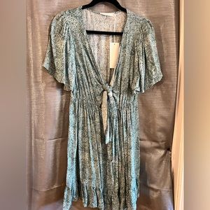 Lush, Rebecca tie front print dress. Size L.  Green paisley